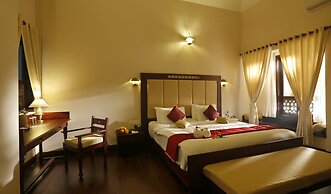 Greenwoods Resort