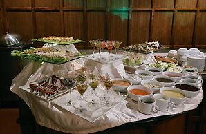 Greenwoods Resort