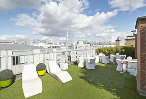 Relais de Lyon by Malone