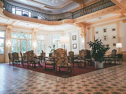 Terres de France - Appart'Hôtel Le Splendid