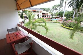 Bedarra Beach Inn