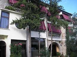 Hotel Baron