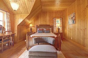 Fiddler Lake Resort