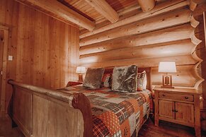 Fiddler Lake Resort