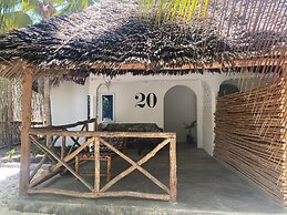 Mbuyuni Beach Village - Bungalows
