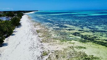 Mbuyuni Beach Village - Bungalows