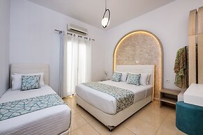 Petros Villa