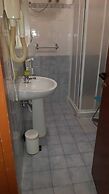 Gialel Guesthouse