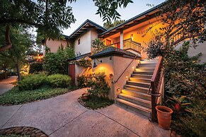 Appellation Lodi - Wine & Roses Resort & Spa