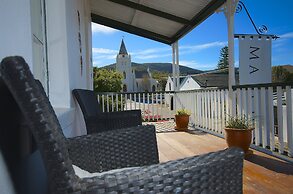 Mimosa Lodge