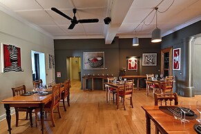 Mimosa Lodge