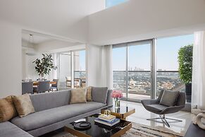 Jumeirah Living - World Trade Centre