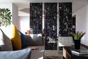 Jumeirah Living - World Trade Centre