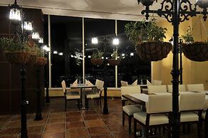 Goldcity Hotel