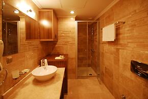 Goldcity Hotel
