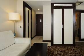 Goldcity Hotel
