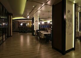 Goldcity Hotel