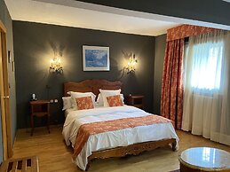 Hotel Llop Gris