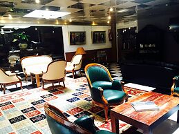 Hotel Llop Gris