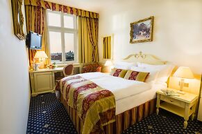 Luxury Family Hotel Royal Palace