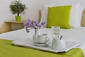 Hotel Makarios