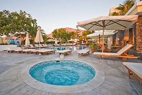 Hotel Makarios
