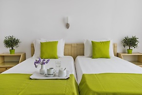 Hotel Makarios