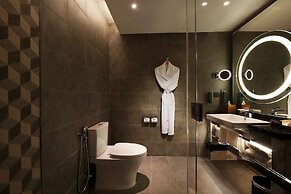 DoubleTree by Hilton Putrajaya Lakeside