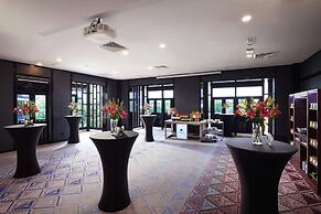 DoubleTree by Hilton Putrajaya Lakeside