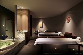 DoubleTree by Hilton Putrajaya Lakeside