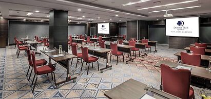 DoubleTree by Hilton Putrajaya Lakeside
