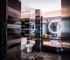 DoubleTree by Hilton Putrajaya Lakeside