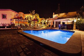 Villas D. Dinis Charming Residence - Adults Only