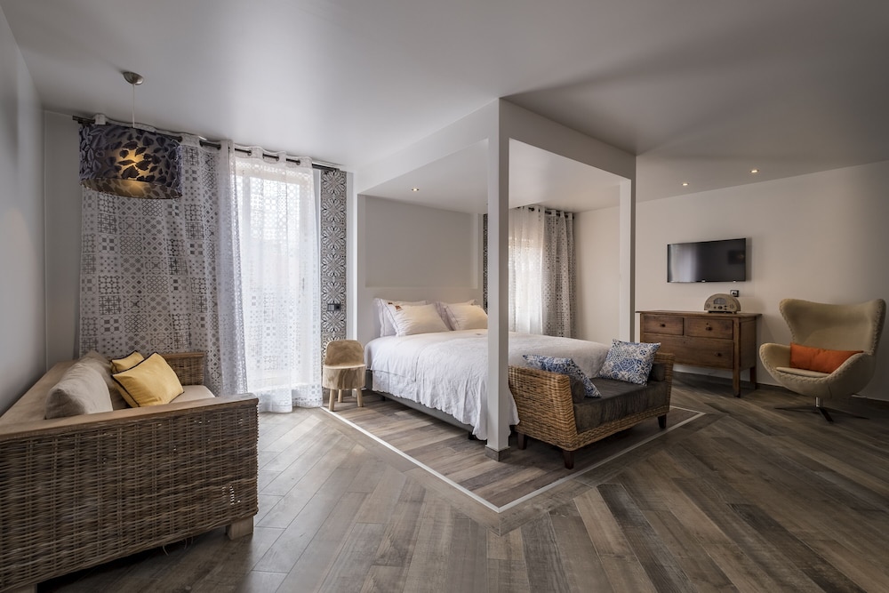 Villas D. Dinis Charming Residence - Adults Only