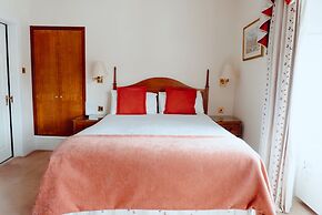 The Royal Hotel
