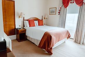 The Royal Hotel