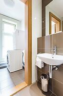Roset Hotel & Residence