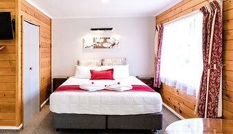 Tudor Park Motel