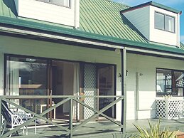 Tudor Park Motel