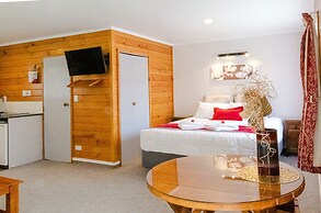 Tudor Park Motel