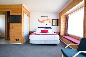 Tudor Park Motel