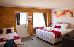 Tudor Park Motel