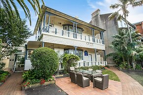 Northshore Hotel