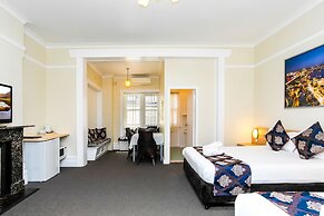 Northshore Hotel