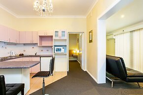 Northshore Hotel