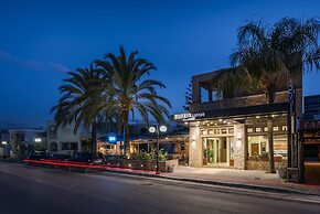 Elotis Suites