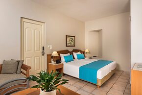 Elotis Suites
