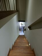 Elotis Suites