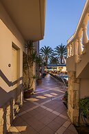 Elotis Suites