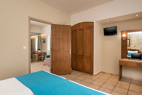 Elotis Suites